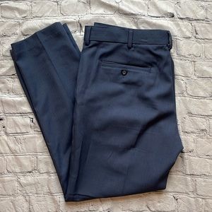 Van Heusen Traveler Slim Fit dress pant